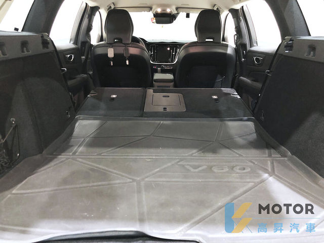 VOLVO富豪 V60  第16張相片