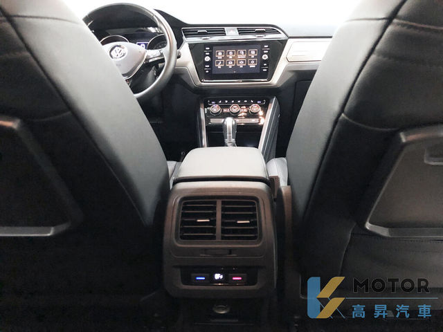 VOLKSWAGEN福斯 TOURAN  第11張相片