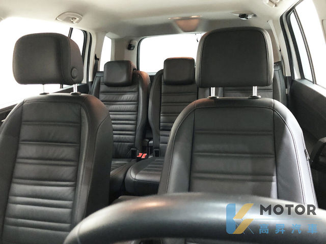 VOLKSWAGEN福斯 TOURAN  第14張相片