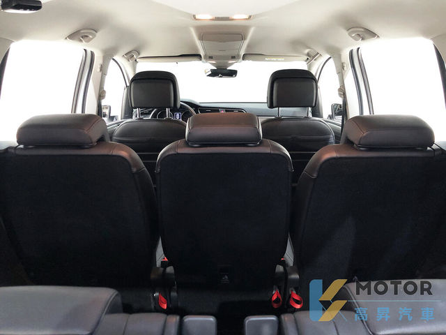 VOLKSWAGEN福斯 TOURAN  第15張相片