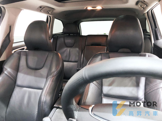 VOLVO富豪 XC60  第14張相片