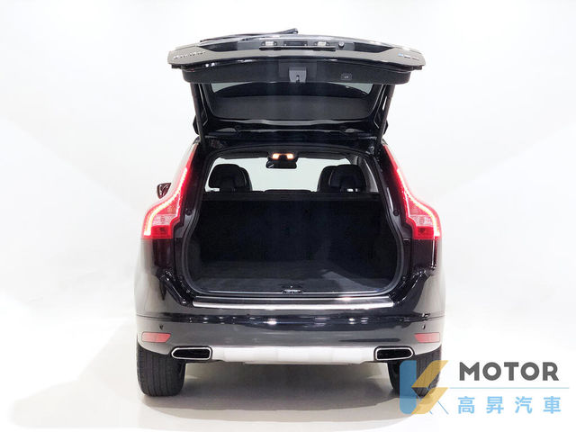 VOLVO富豪 XC60  第17張相片