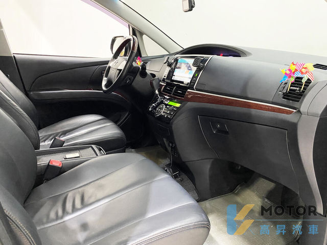 TOYOTA豐田 PREVIA  第9張相片