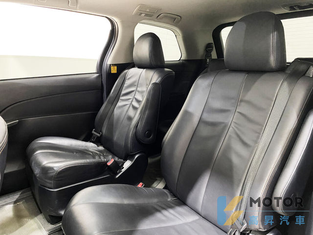 TOYOTA豐田 PREVIA  第12張相片