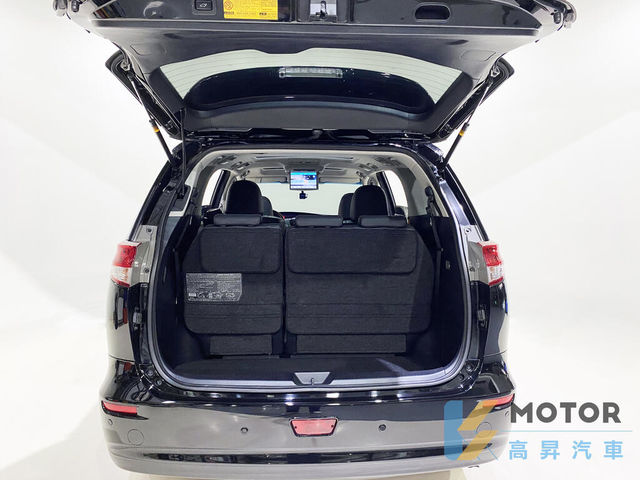 TOYOTA豐田 PREVIA  第17張相片