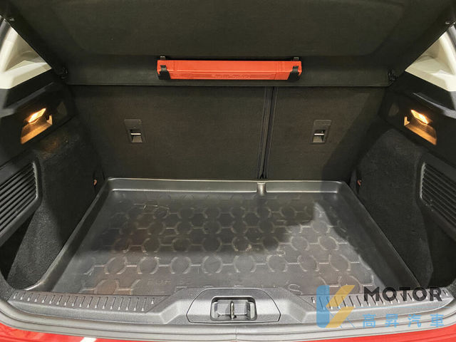 FORD福特 FOCUS ACTIVE  第16張相片