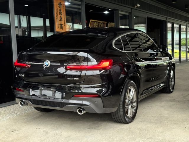 BMW/ 寶馬 X4 SERIES  第5張相片