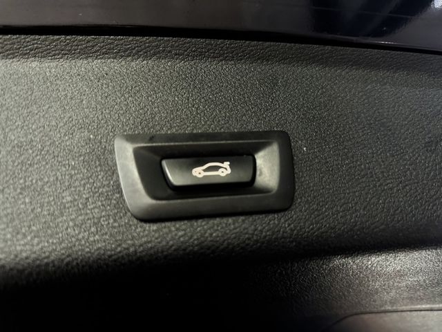 BMW/ 寶馬 X4 SERIES  第3張相片
