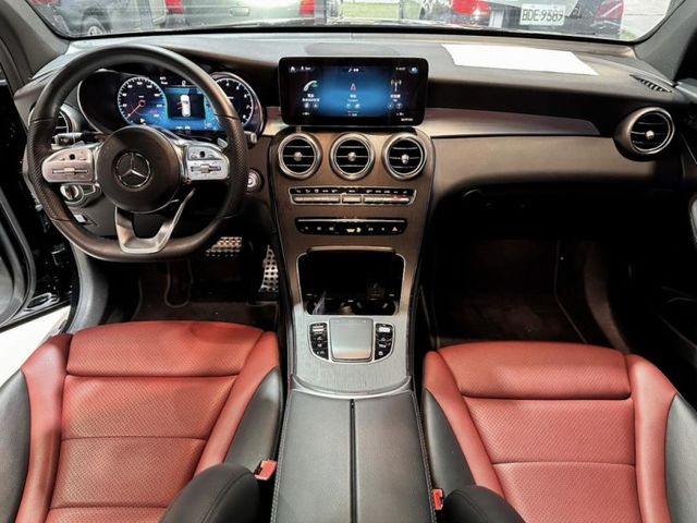 Mercedes-Benz/賓士 GLC300  第8張相片