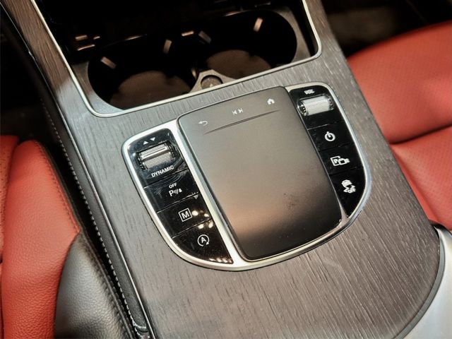 Mercedes-Benz/賓士 GLC300  第11張相片