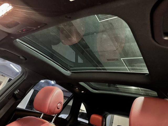 Mercedes-Benz/賓士 GLC300  第12張相片