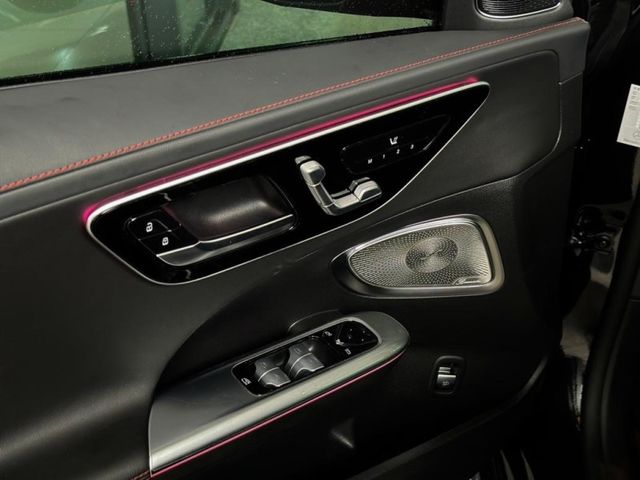 Mercedes-Benz/賓士 C43  第13張相片