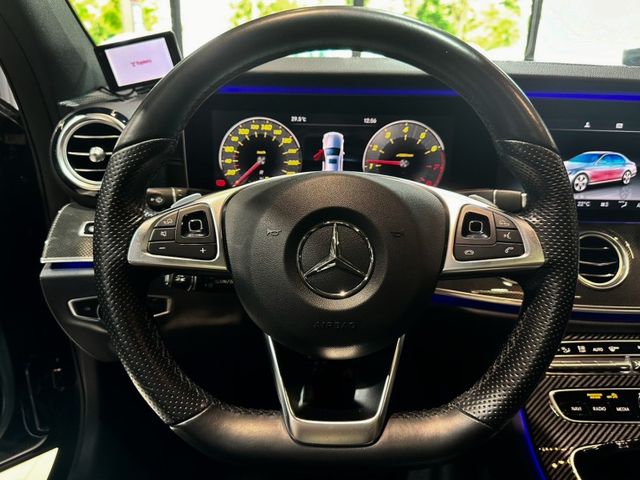 Mercedes-Benz/賓士 E-CLASS  第9張相片