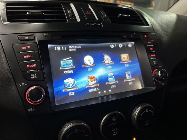 Mazda Mazda5  第1張相片