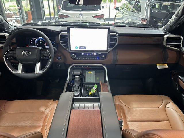 Toyota TUNDRA  第8張相片