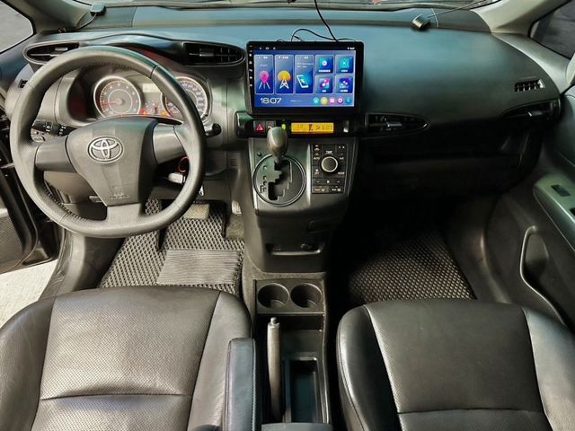 Toyota Wish  第1張相片