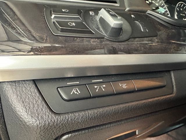 BMW/ 寶馬 750Li  第10張相片