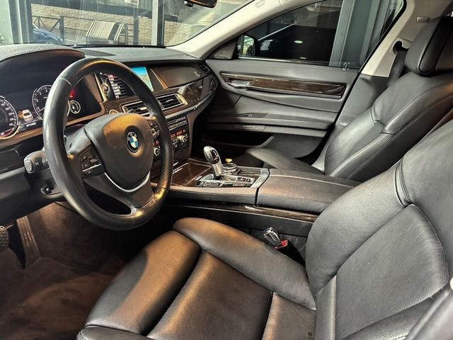 BMW/ 寶馬 730i  第3張相片