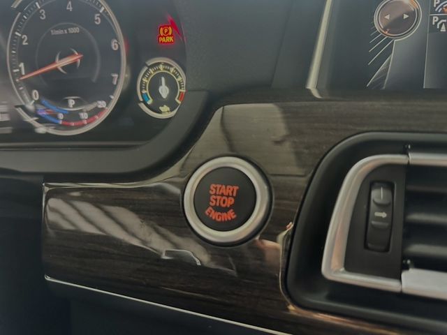 BMW/ 寶馬 730i  第7張相片