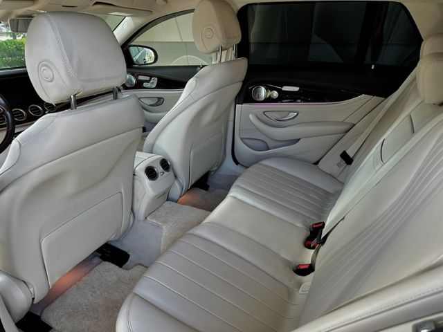 Mercedes-Benz/賓士 E-CLASS  第4張相片