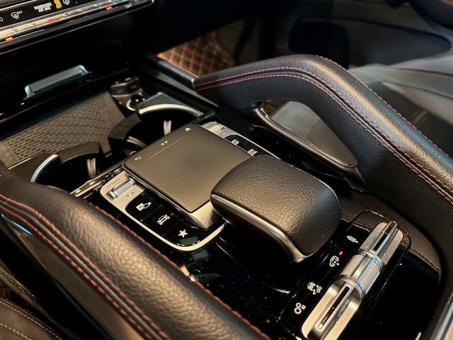 Mercedes-Benz/賓士 GLE53  第8張相片