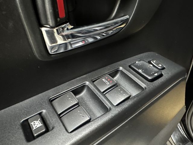 Mazda Mazda5  第9張相片