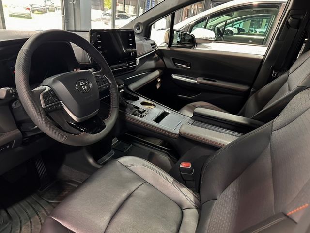 Toyota Sienna  第3張相片