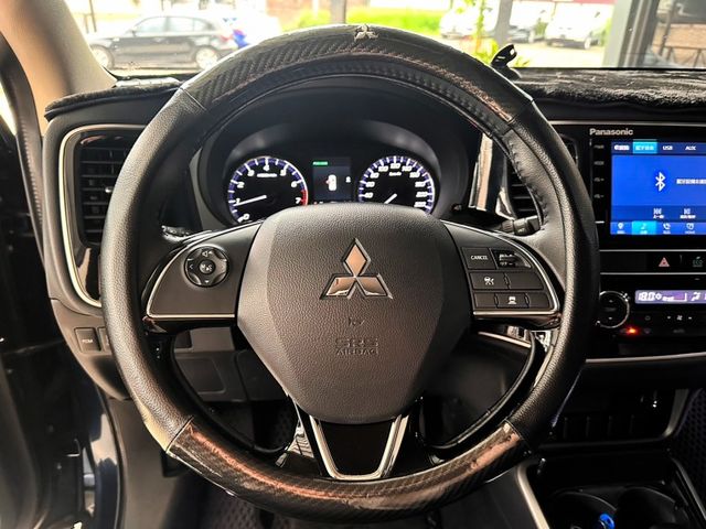 Mitsubishi Outlander  第6張相片