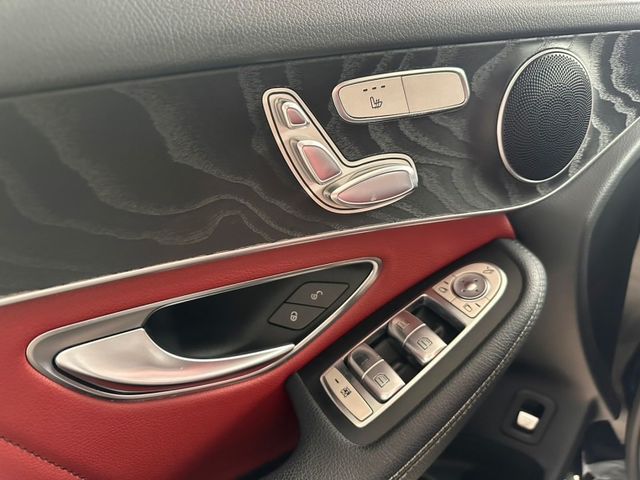 Mercedes-Benz/賓士 GLC300  第8張相片