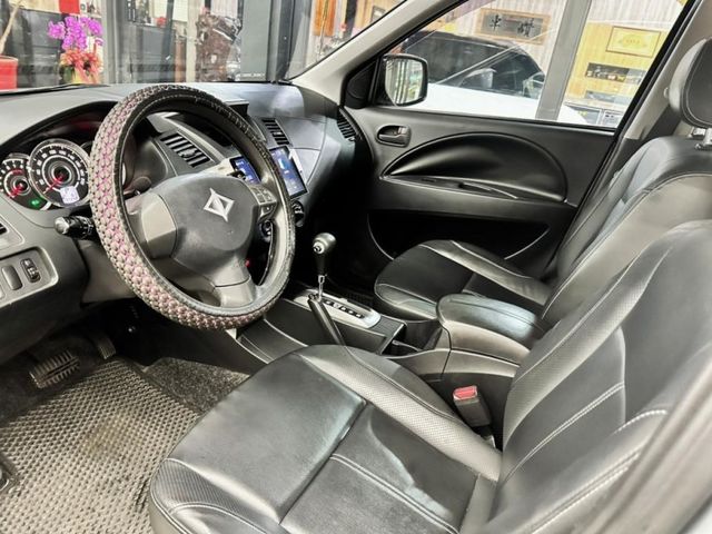 Mitsubishi Zinger  第3張相片