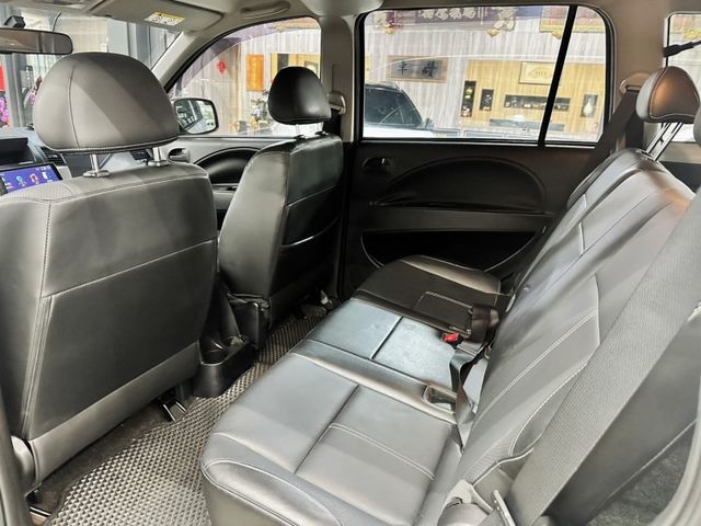 Mitsubishi Zinger  第4張相片