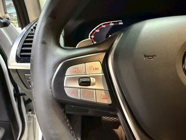 BMW/ 寶馬 X4 SERIES  第7張相片