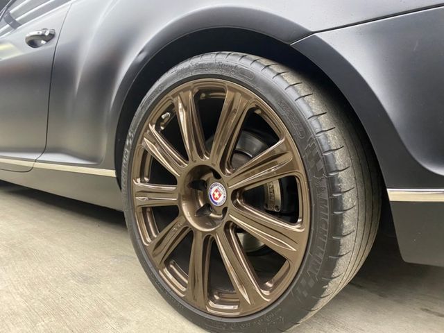 Bentley  Continental GT  第7張相片