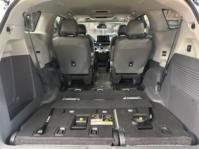 Toyota Sienna  第11張相片
