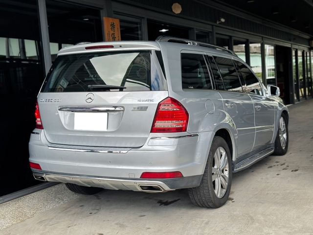Mercedes-Benz/賓士 GL-CLASS  第2張相片