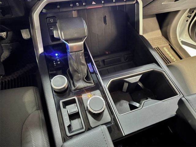 Toyota TUNDRA  第8張相片