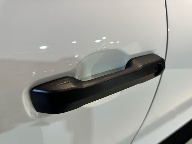 Toyota TUNDRA  第11張相片