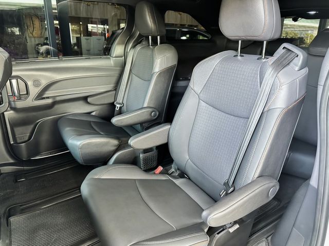 Toyota Sienna  第4張相片