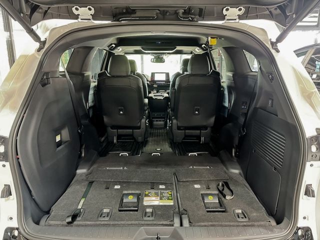 Toyota Sienna  第12張相片