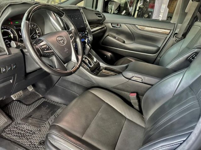 Toyota ALPHARD  第3張相片