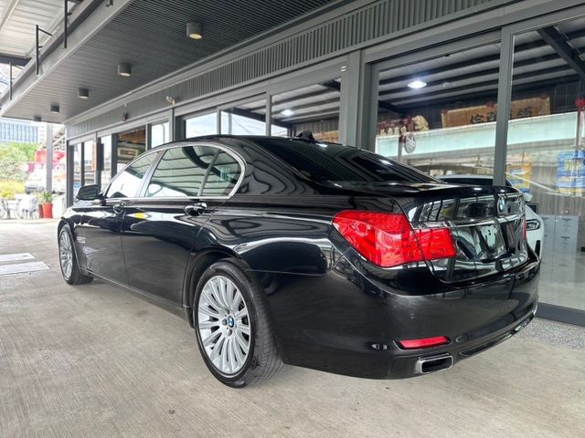 BMW/ 寶馬 750Li  第2張相片