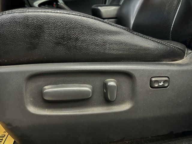 Toyota RAV4  第9張相片