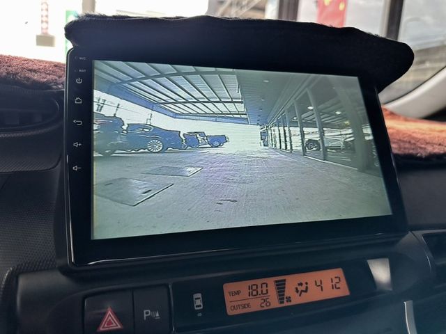 Toyota Wish  第8張相片