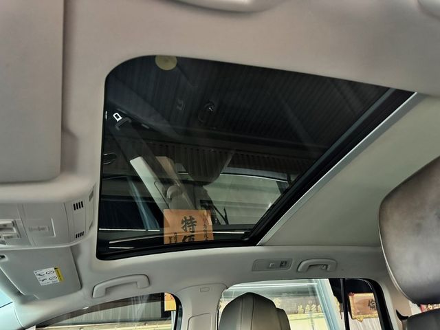 Volkswagen 福斯 Touran  第9張相片