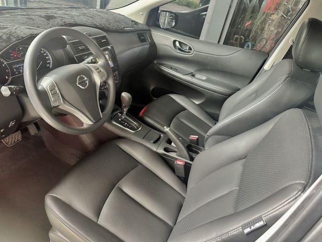 Nissan Tiida  第3張相片