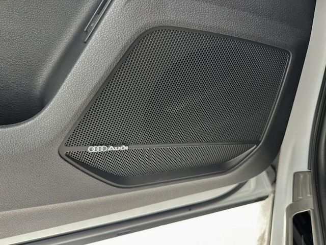 SUV 35TFSI / 原廠保養 / 原鈑件  第8張相片