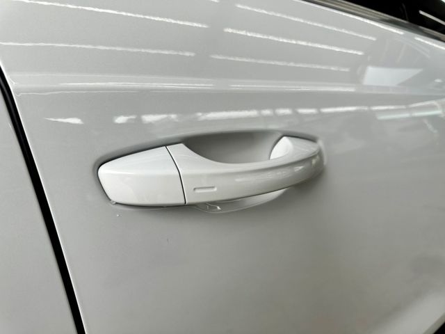 SUV 35TFSI / 原廠保養 / 原鈑件  第11張相片