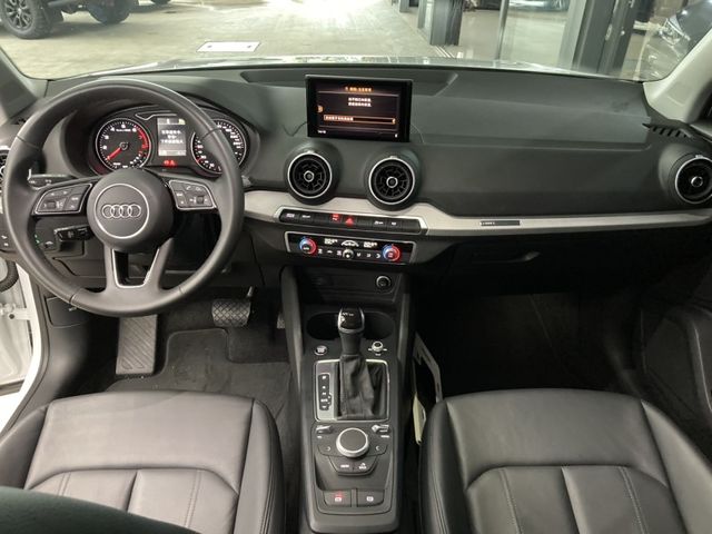 35 TFSI Premium版 / 原廠保固中  第5張相片
