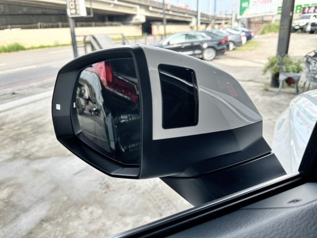 2018式 45TFSI/原鈑件/保養紀錄齊全  第11張相片