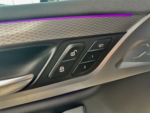 2020式 M40I / 全車M款跑車套件/智慧駕駛輔助  第12張相片